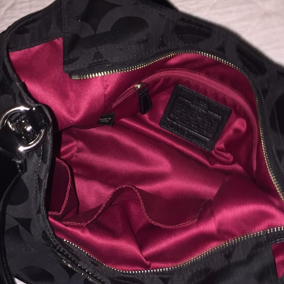 New Coach purse - Picture 4 of 4